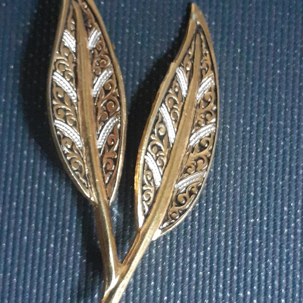 Brooch. Made from Spain